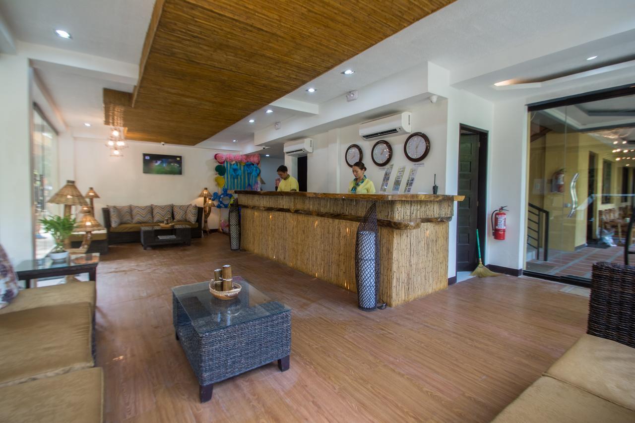 竹湾度假酒店/餐厅 Manoc-Manoc 外观 照片