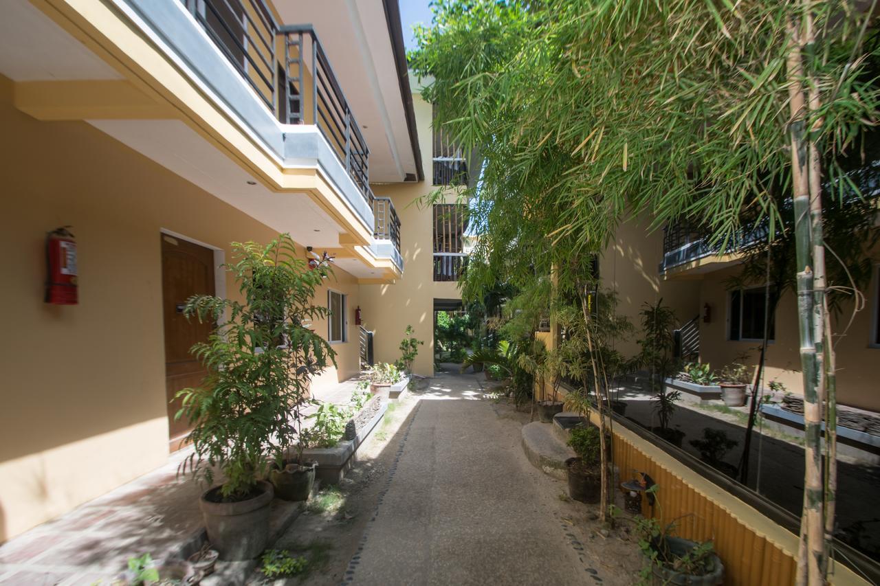 竹湾度假酒店/餐厅 Manoc-Manoc 外观 照片