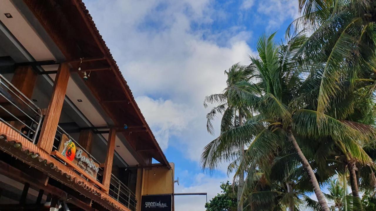 竹湾度假酒店/餐厅 Manoc-Manoc 外观 照片